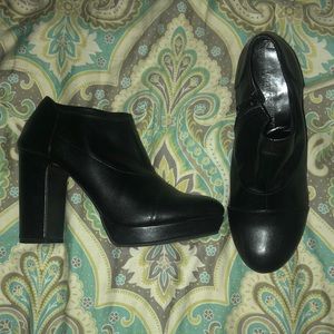Black ankle boot heels